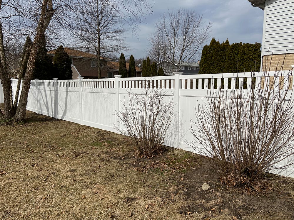Photo-of-White-Vinyl-Privacy-With-Splinle-Fence-6-Foot---Installed-in-Bolingbrook-Illinois