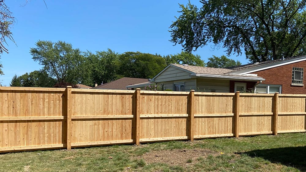 Photo-of-Wood-Privacy-Fence-6-Foot---Installed-in-Tinley-Park-Illinois---Photo-Number-4