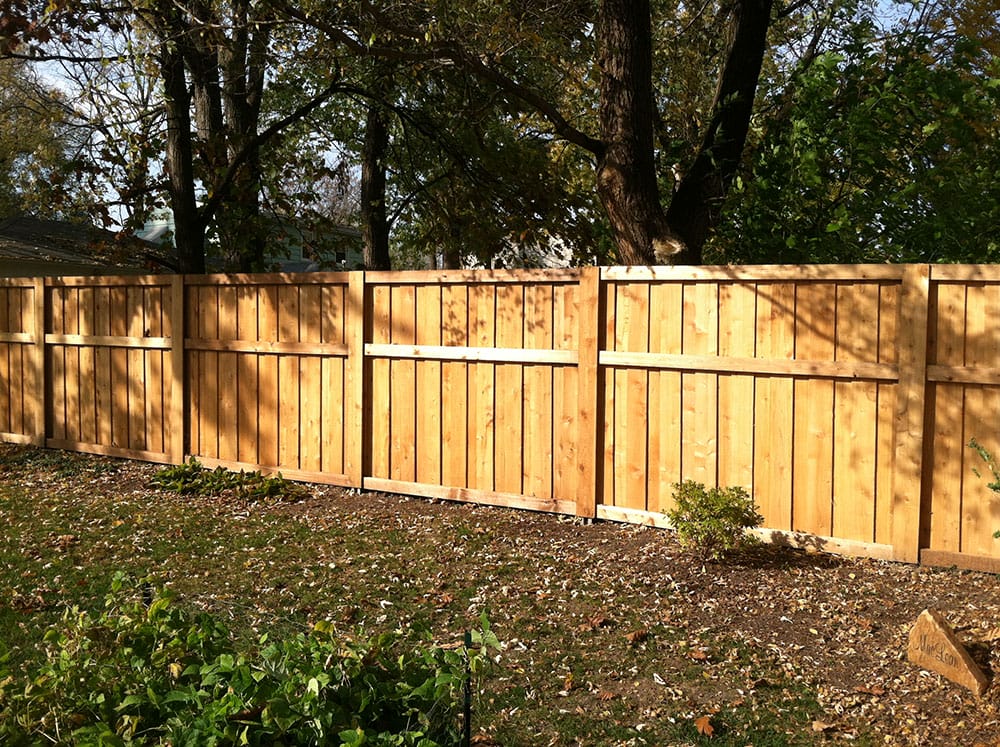Photo-of-Wood-Privacy-Fence-6-Foot---Installed-in-Wheaton-Illinois