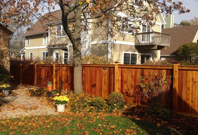 wood-fence-traditional-privacy-illinois_orig
